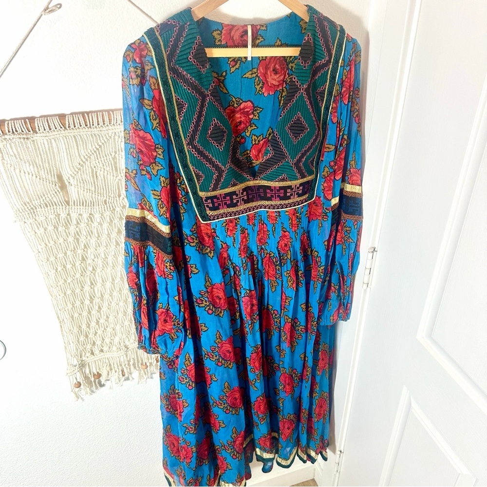 Free People Bold Blooms Blue Embroidered Midi Dress Bohemian Boho Floral M/L